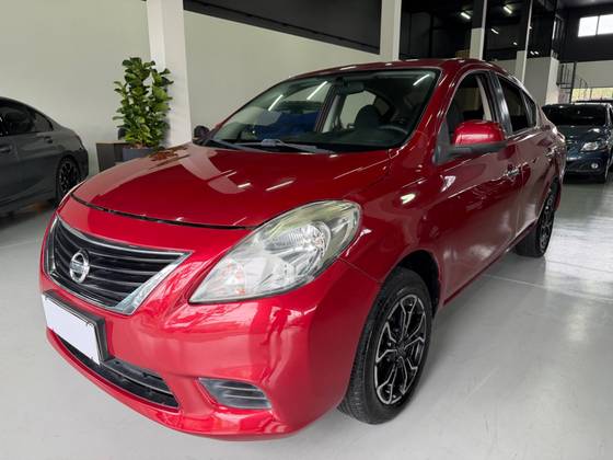 NISSAN VERSA 1.6 16V FLEX S 4P MANUAL NISSAN VERSA 1.6 16V FLEX S 4P MANUAL